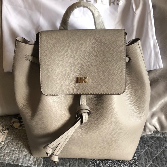 MK. Leather backpack - Picture 1 of 8